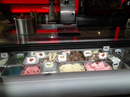 照片: Eiscafe Nanu